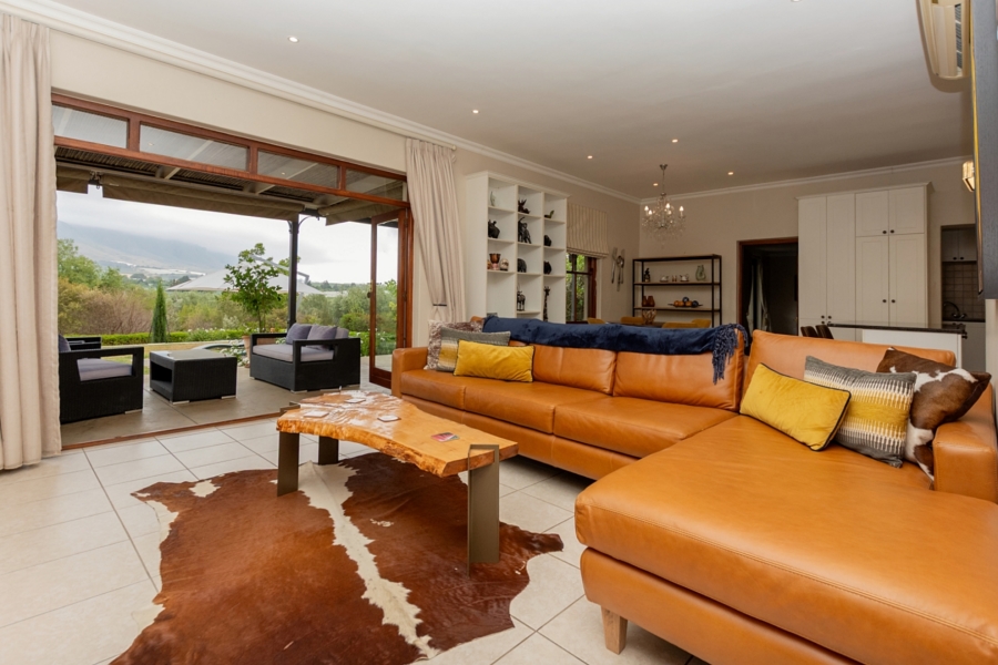 6 Bedroom Property for Sale in Riebeek Kasteel Western Cape